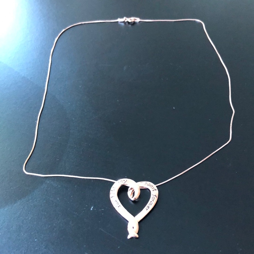 Rose heart necklace